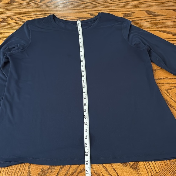 Athletic Works - Blue long sleeve shirt. - Picture 4 of 9